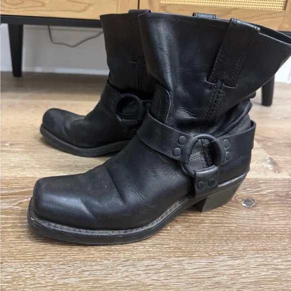 Frye buckle boots - Picture 1 of 4